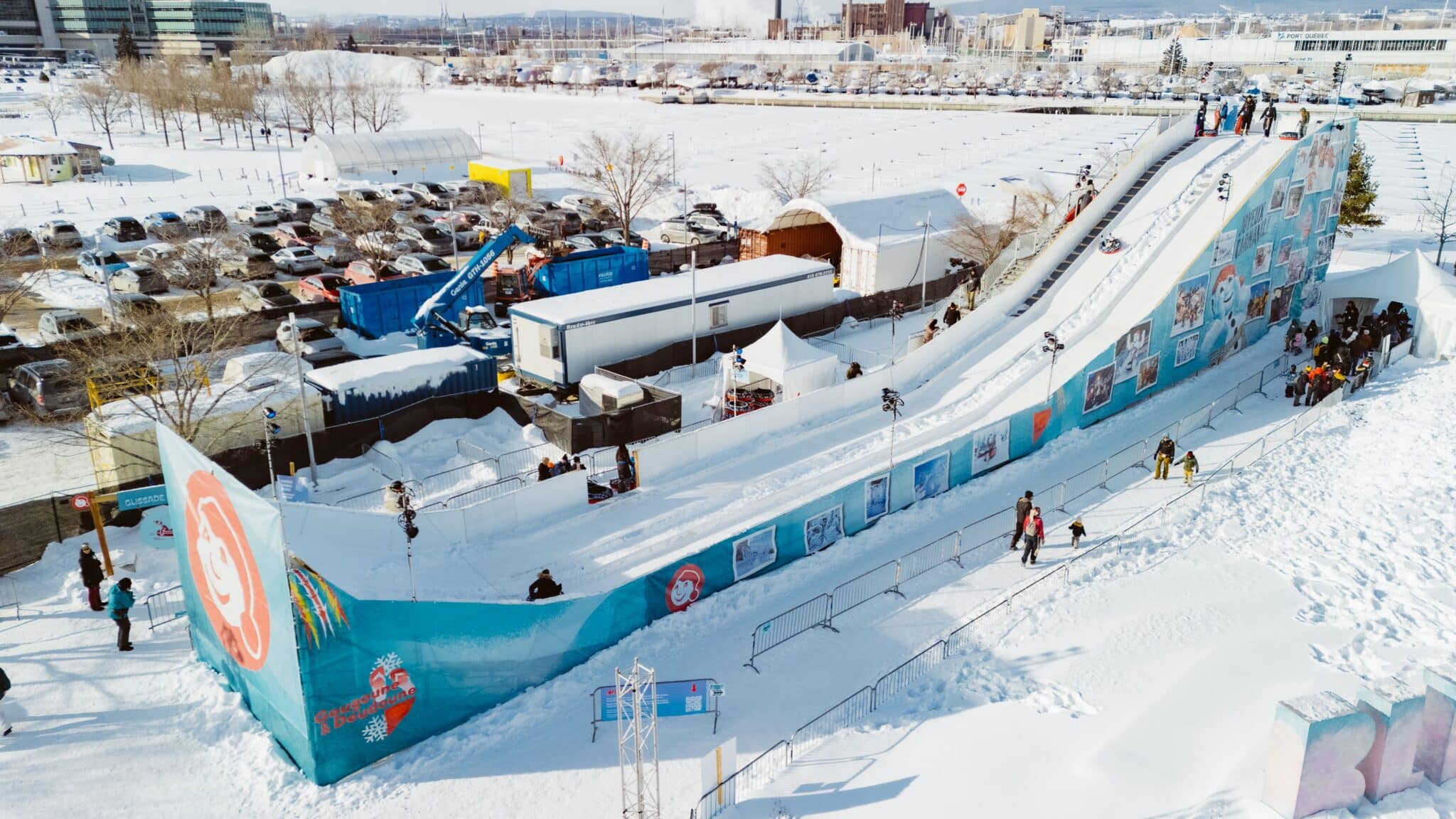 Glissade Blizz de 150 pieds