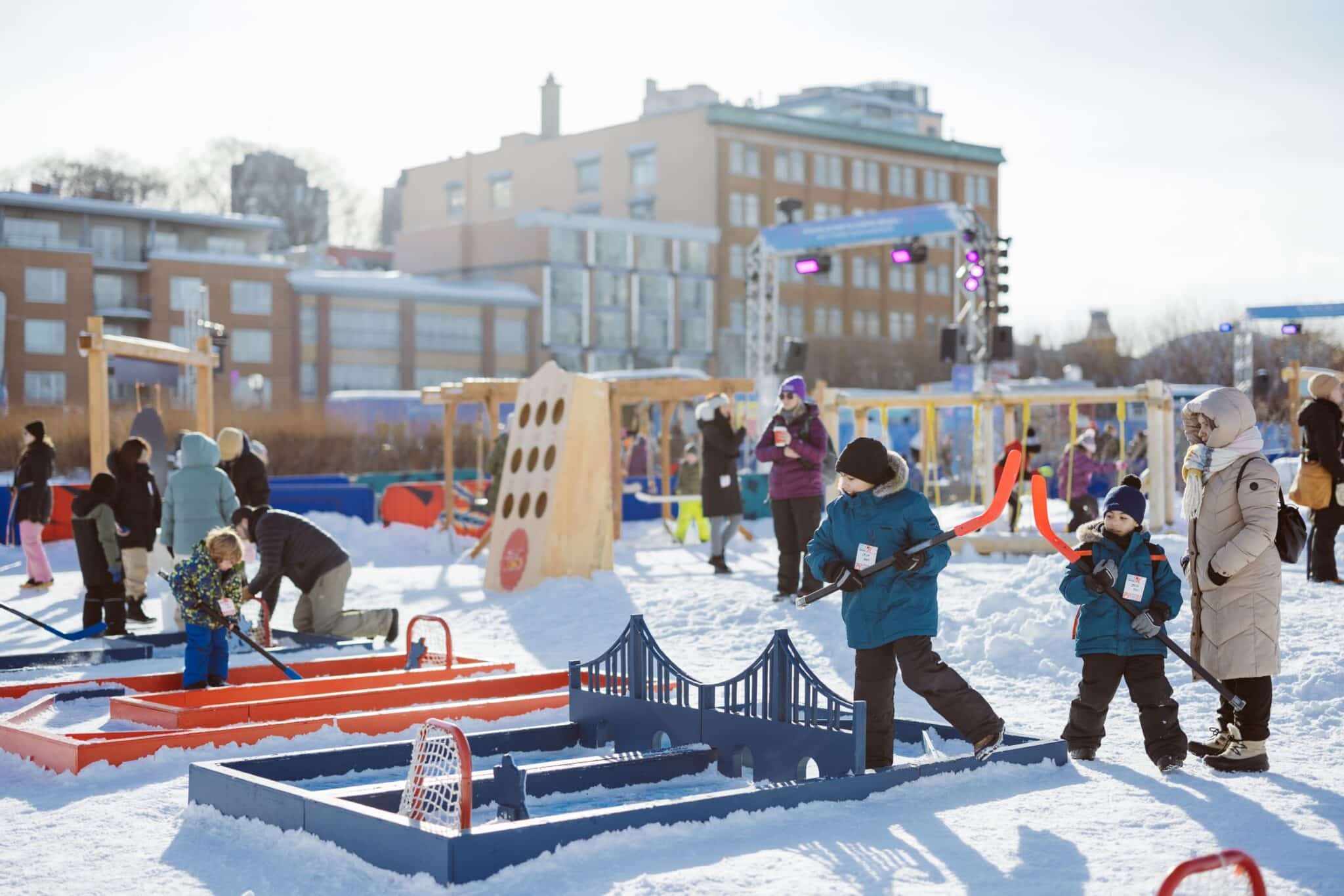 Piscine à balles géante